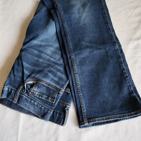 Old Navy Dark Blue Bootcut Jeans - Picture 1 of 3